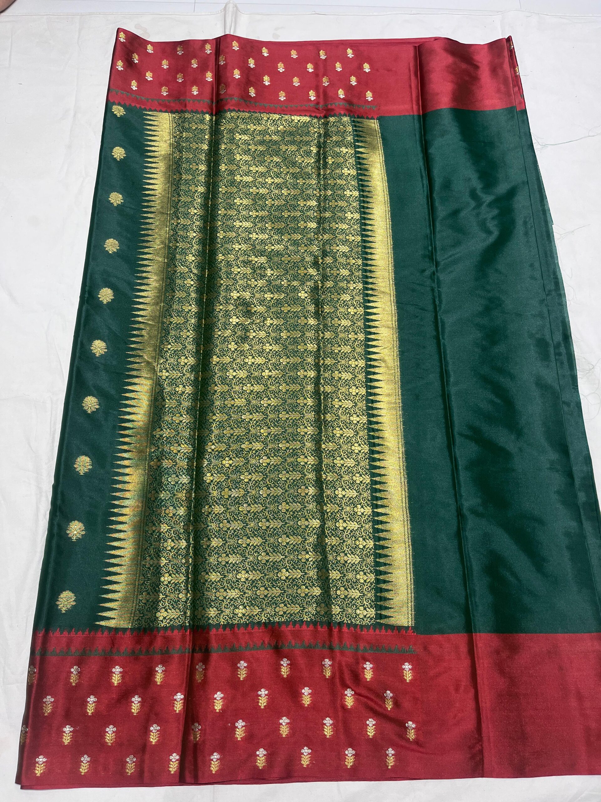 WhatsApp Image 2025-11-08 at 18.53.01