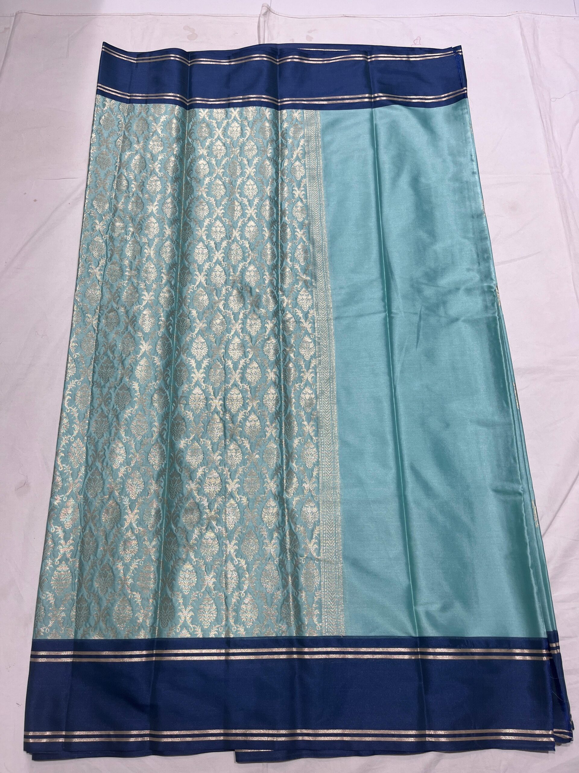 Banarasi Velvet Silk Saree – Light Sea Green with Navy Blue Border