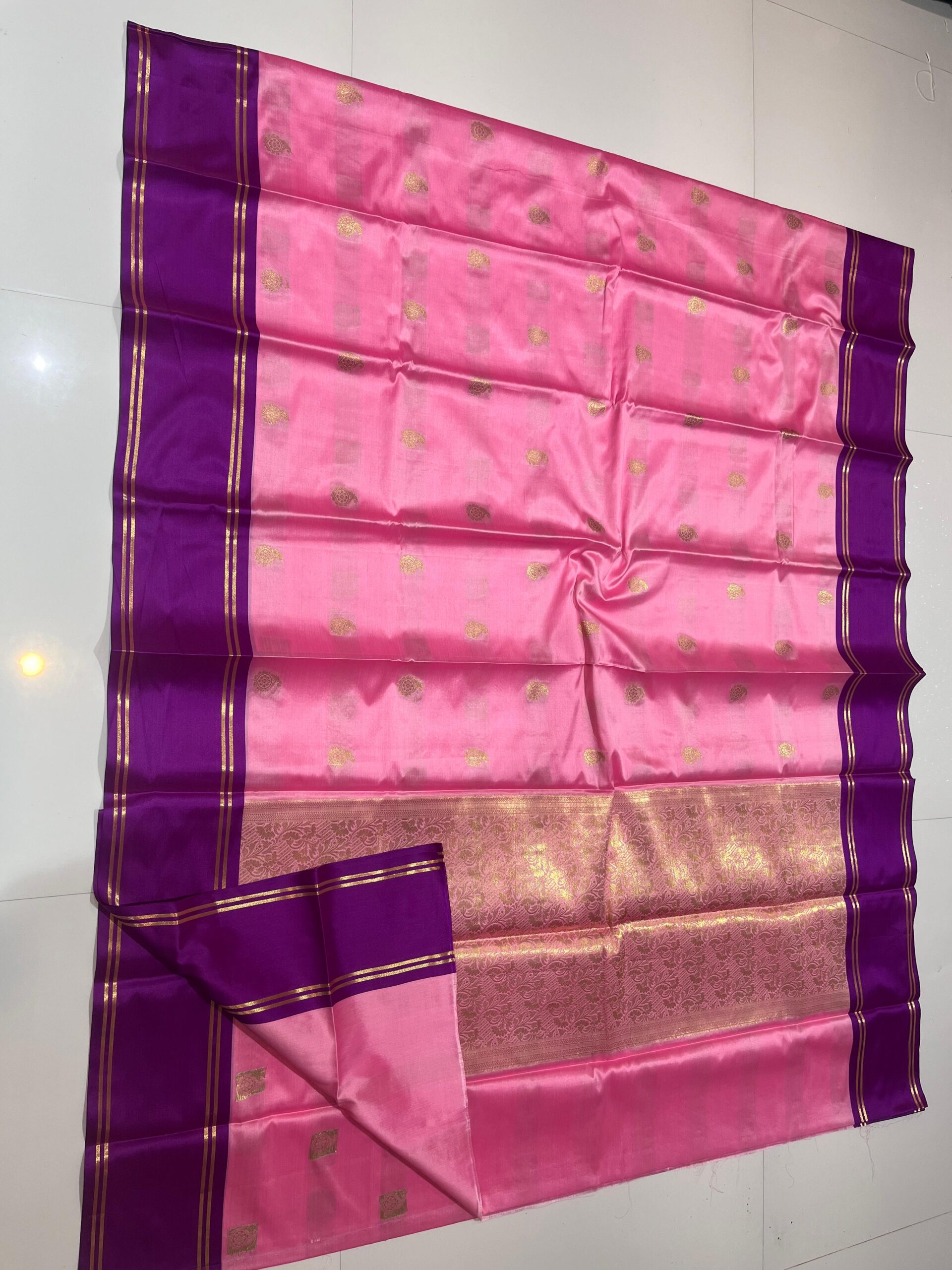 WhatsApp Image 2025-11-11 at 14.02.15 Banarasi Velvet Silk Saree — Pink | Bentex Border & Rich Zari Pallu
