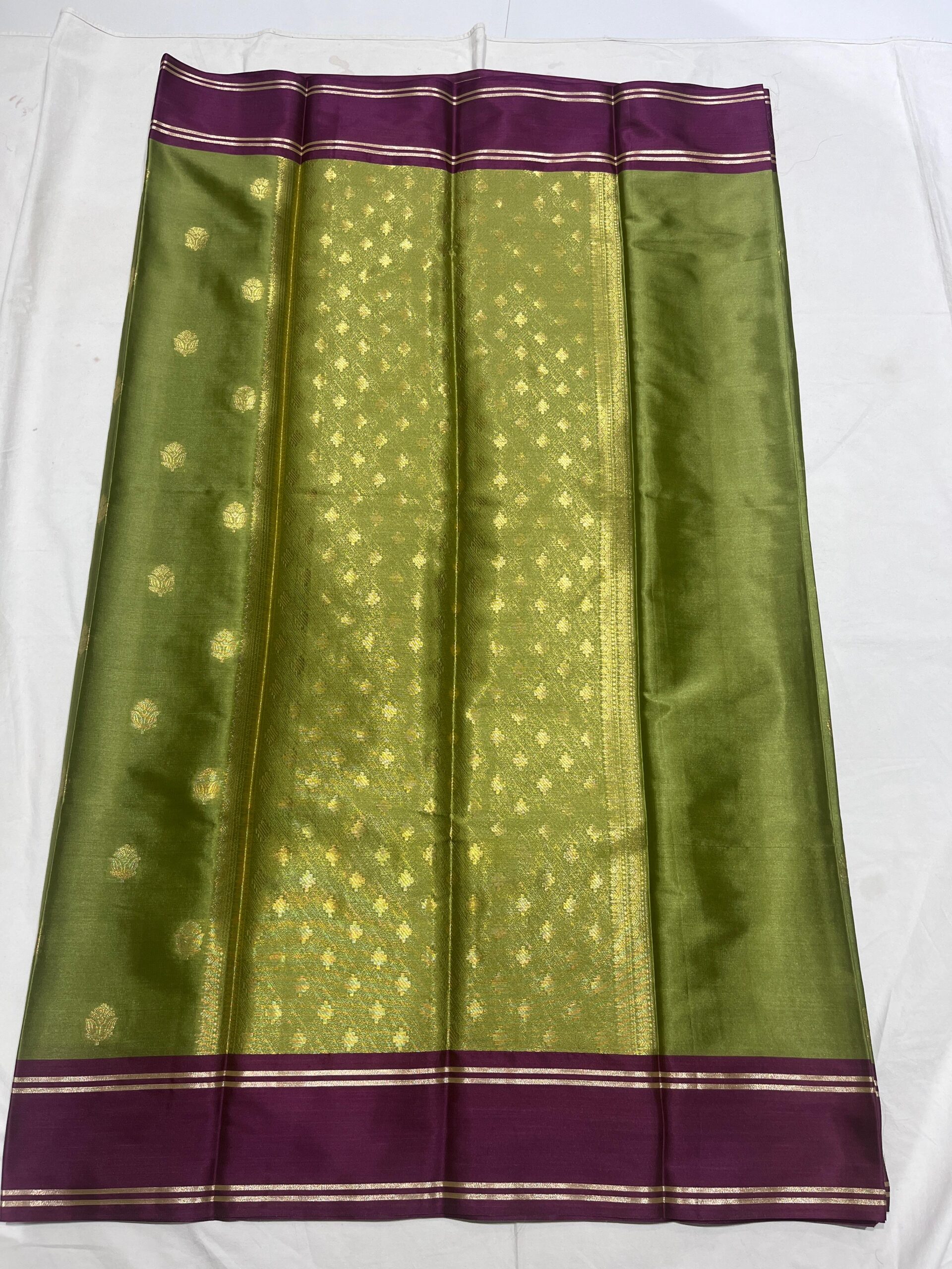 WhatsApp Image 2025-11-11 at 14.18.17 (1) Banarasi Velvet Silk Saree — Mehndi Color | Bentex Border & Rich Zari Pallu