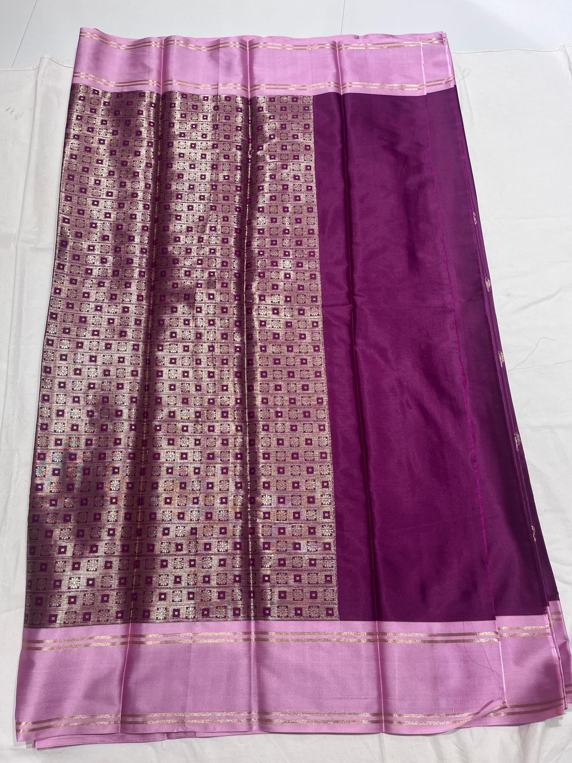 WhatsApp Image 2025-11-11 at 14.24.05 (1) Banarasi Velvet Silk Saree — Mehndi Color | Bentex Border & Rich Zari Pallu