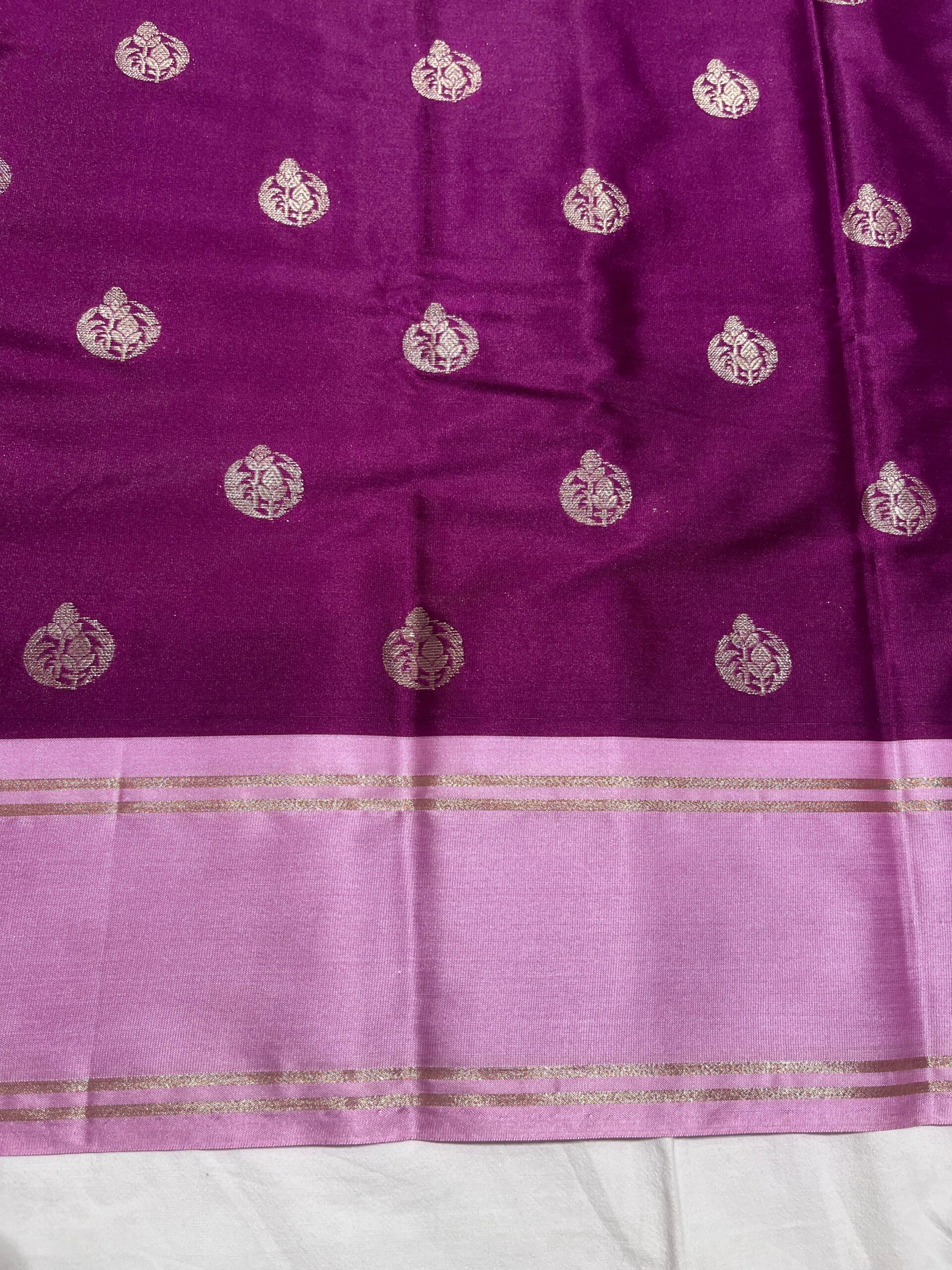 WhatsApp Image 2025-11-11 at 14.24.05 (2) Banarasi Velvet Silk Saree — Mehndi Color | Bentex Border & Rich Zari Pallu