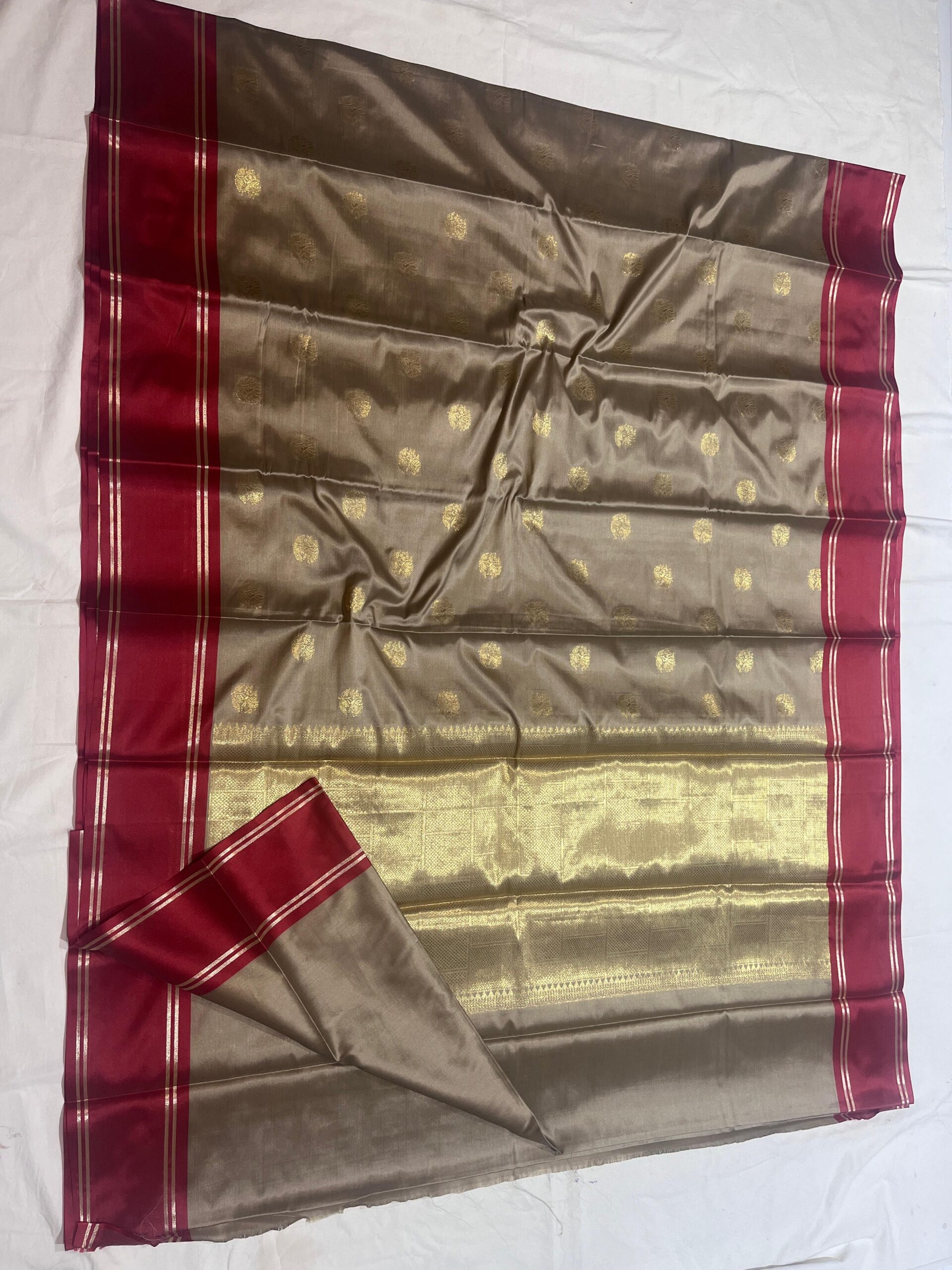 Banarasi Velvet Silk Saree -Rose Gold and Red| Fancy Border & Rich Zari Pallu