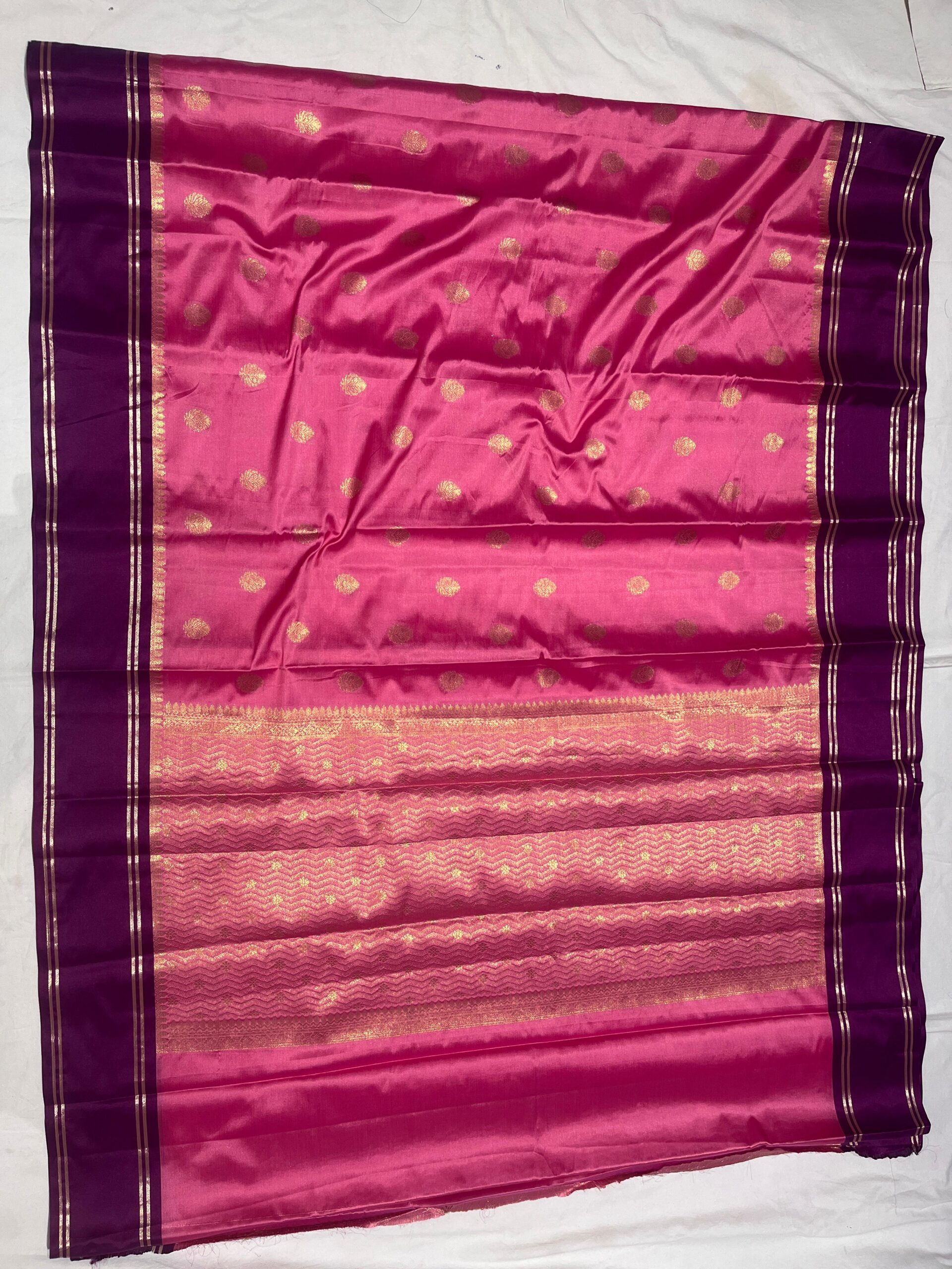 WhatsApp Image 2025-11-11 at 17.01.53 Banarasi Velvet Silk Saree — Pink with Garnet Border | Bentex Border & Rich Zari Pallu