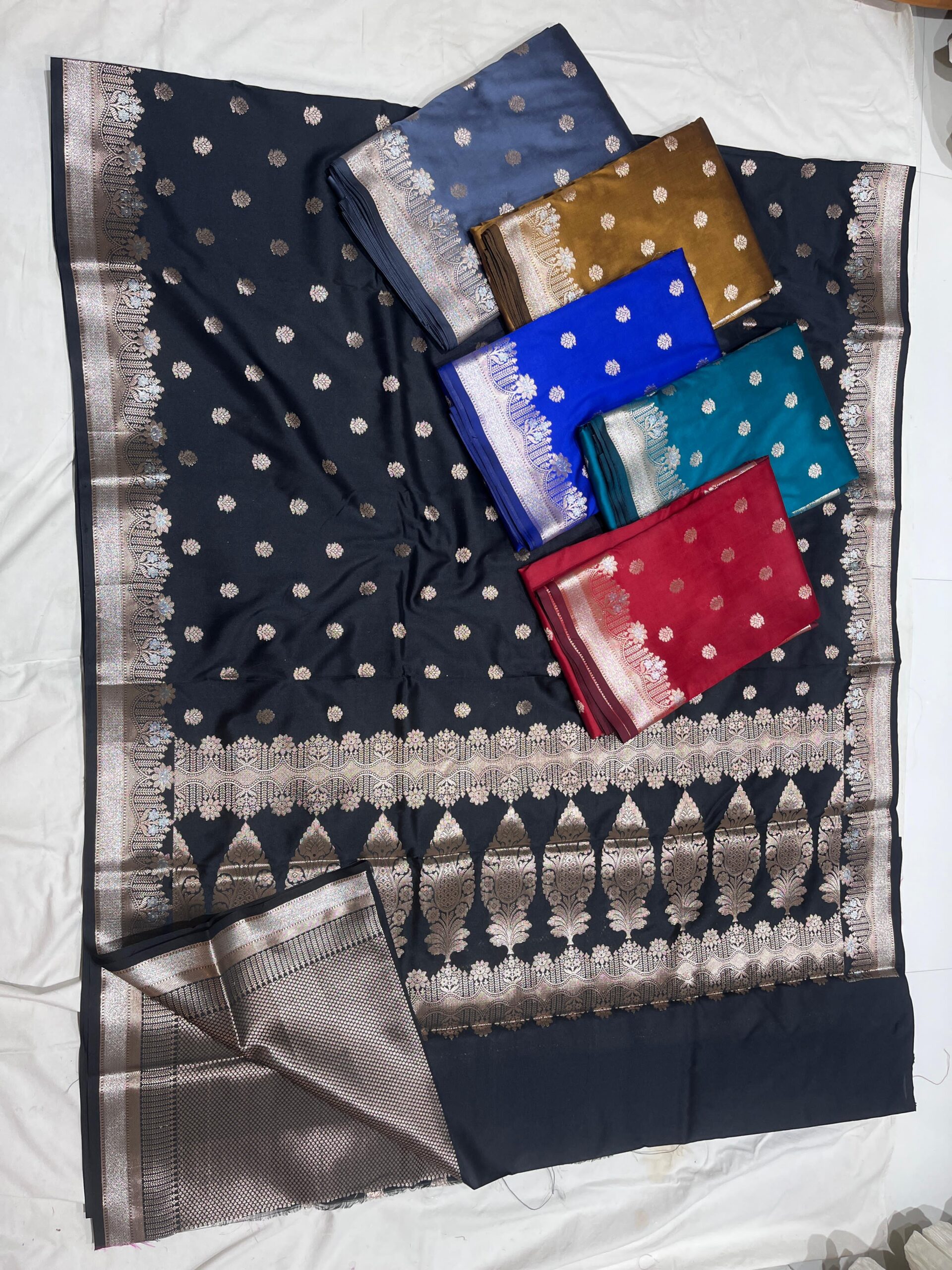 WhatsApp Image 2025-11-12 at 14.45.22 Soft Silk Sarees — Set of 6 | Alfi Border, Fancy Pallu, Brocket Blouse