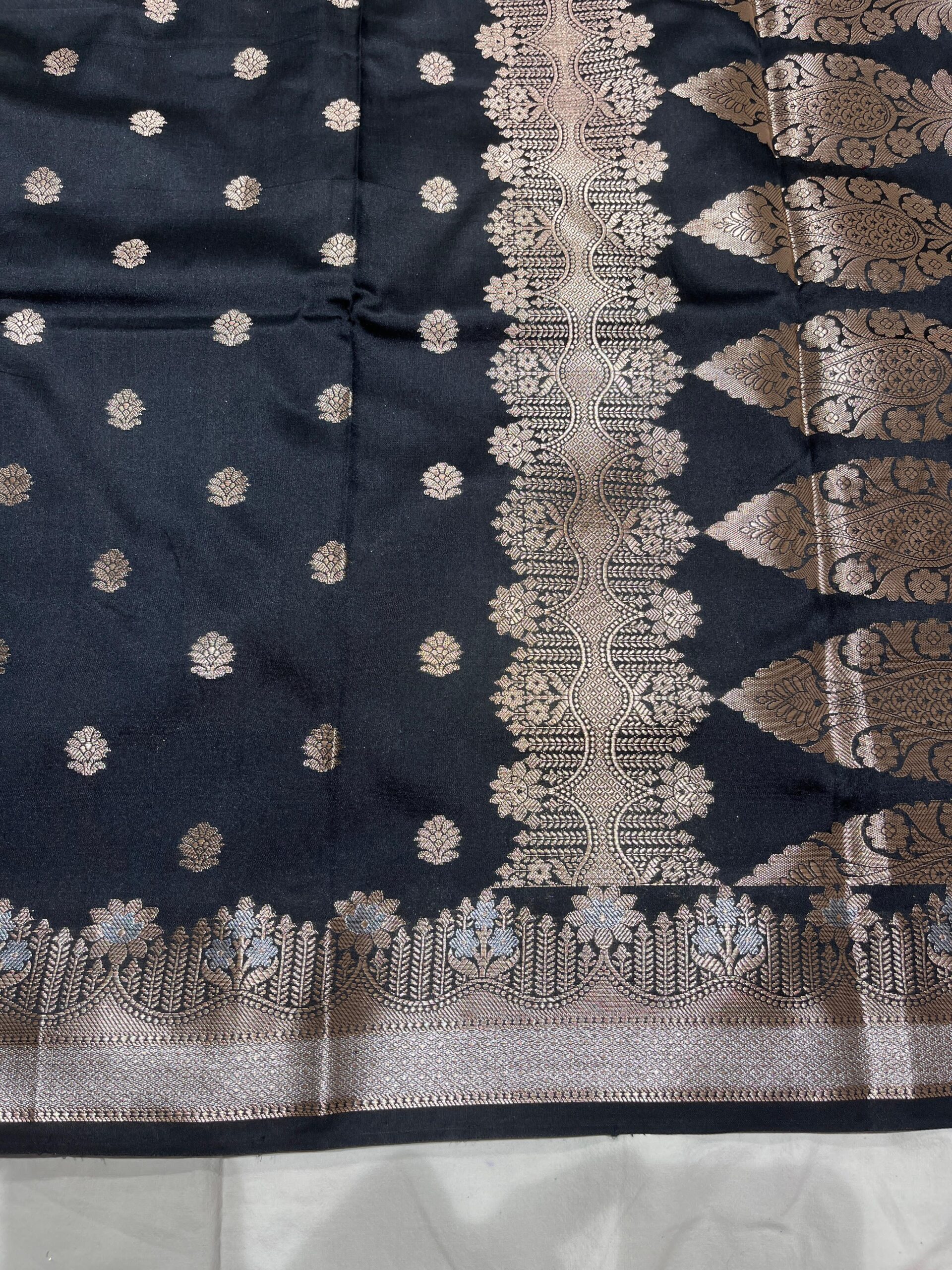 WhatsApp Image 2025-11-12 at 14.53.04 Soft Silk Sarees — Set of 6 | Alfi Border, Fancy Pallu, Brocket Blouse