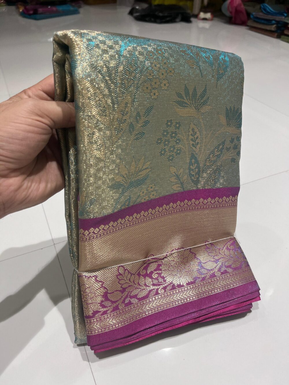 Shop Primary Image Shop Primary Image