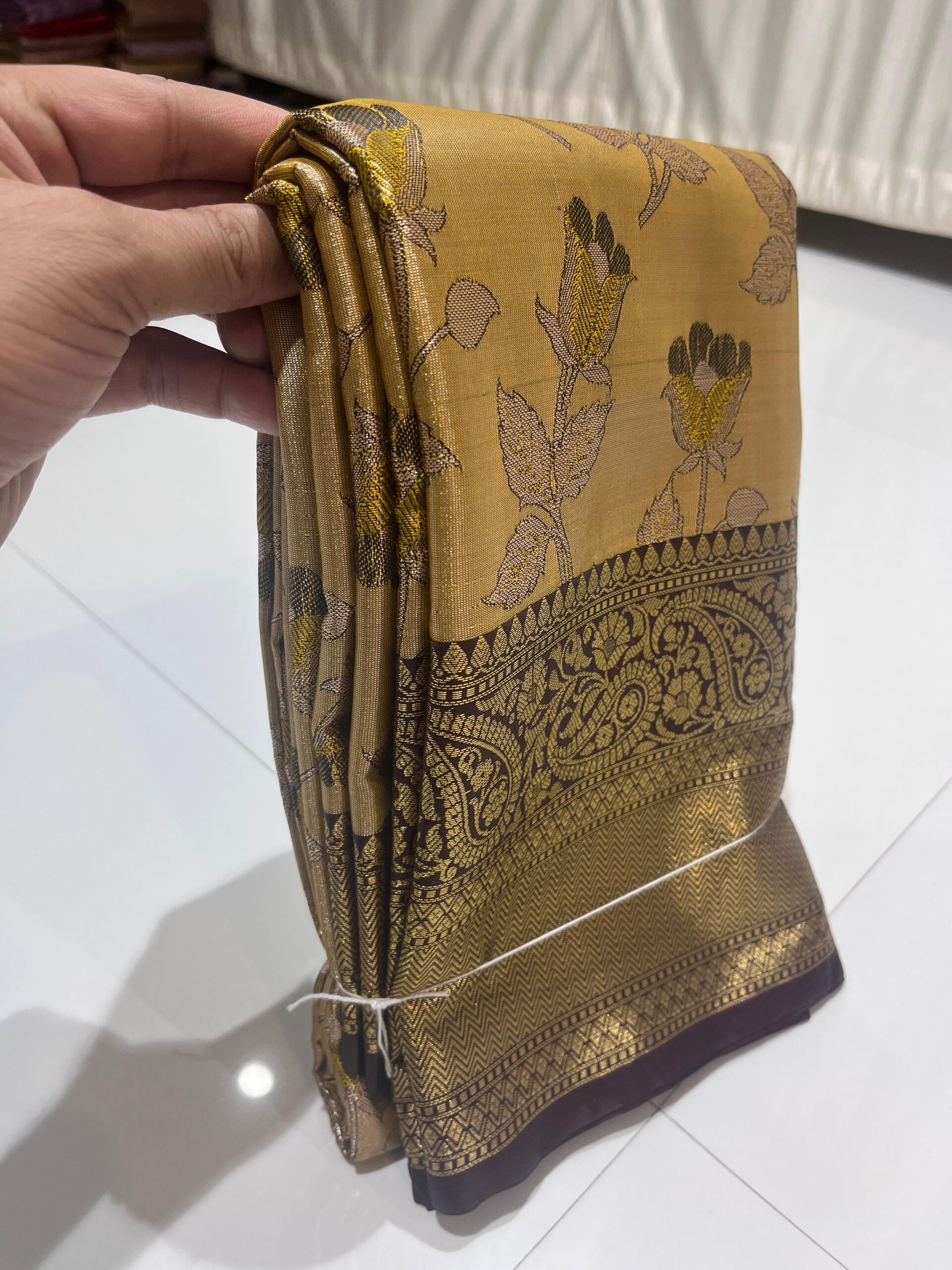 WhatsApp Image 2026-01-15 at 13.42.56 (1) banarasi saree set collection pure silk kanjivaram, Wholesale and retail, best prices, online store